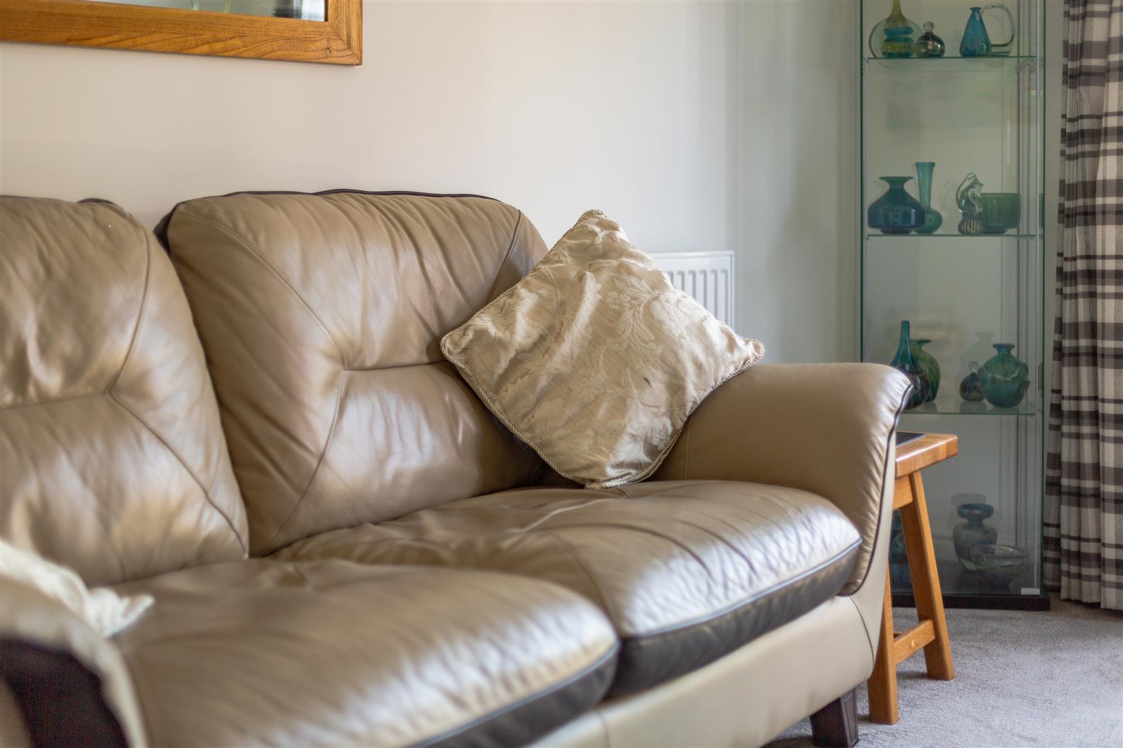 Stryd Y Maswr, Llanelli, SA15 4DX